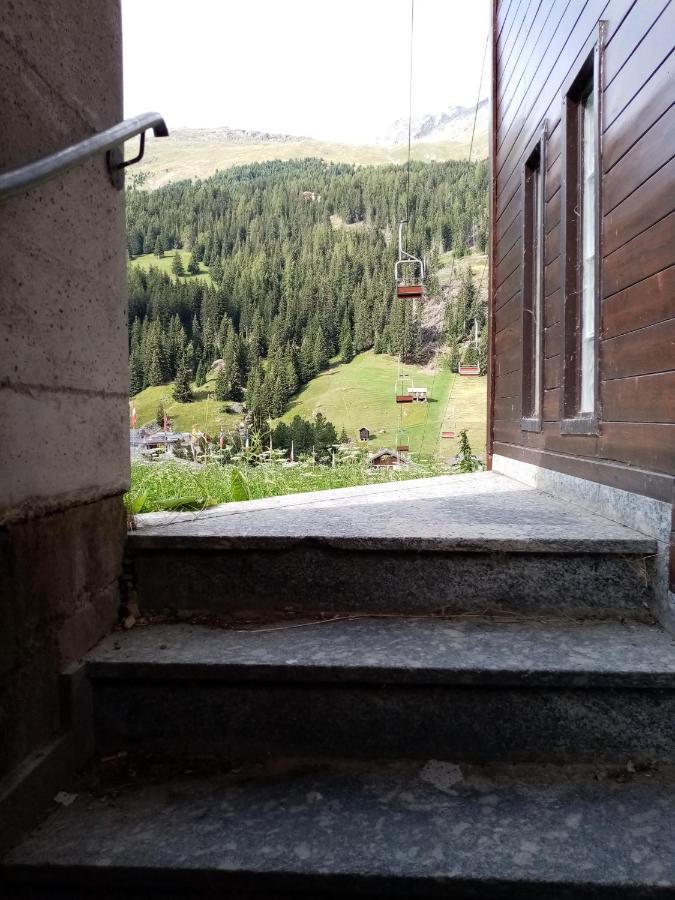 Comodo Alloggio Con Accesso Diretto Alle Piste Santa Caterina Valfurva Exterior foto