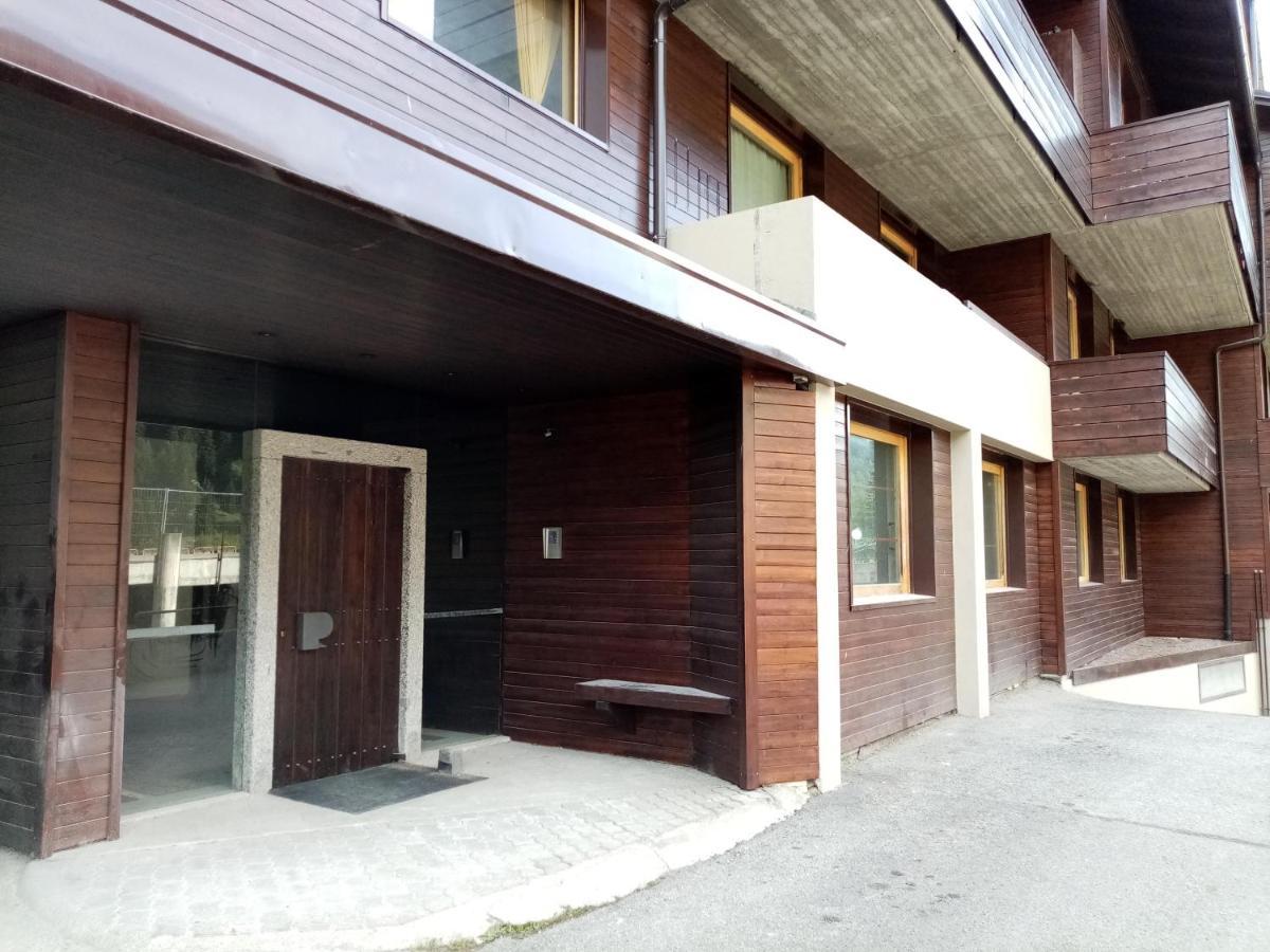Comodo Alloggio Con Accesso Diretto Alle Piste Santa Caterina Valfurva Exterior foto