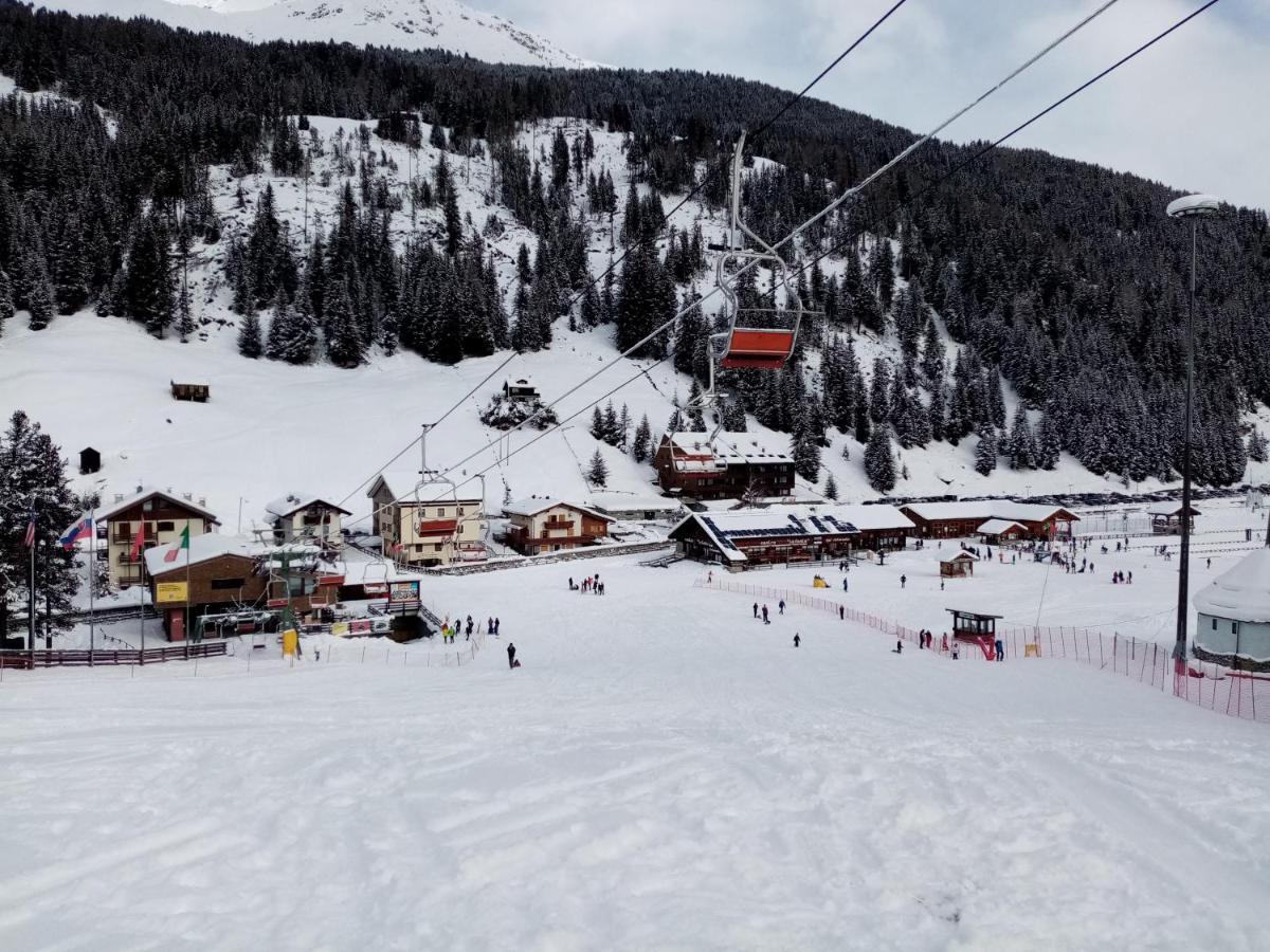 Comodo Alloggio Con Accesso Diretto Alle Piste Santa Caterina Valfurva Exterior foto